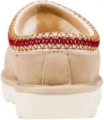 UGG botinkalari