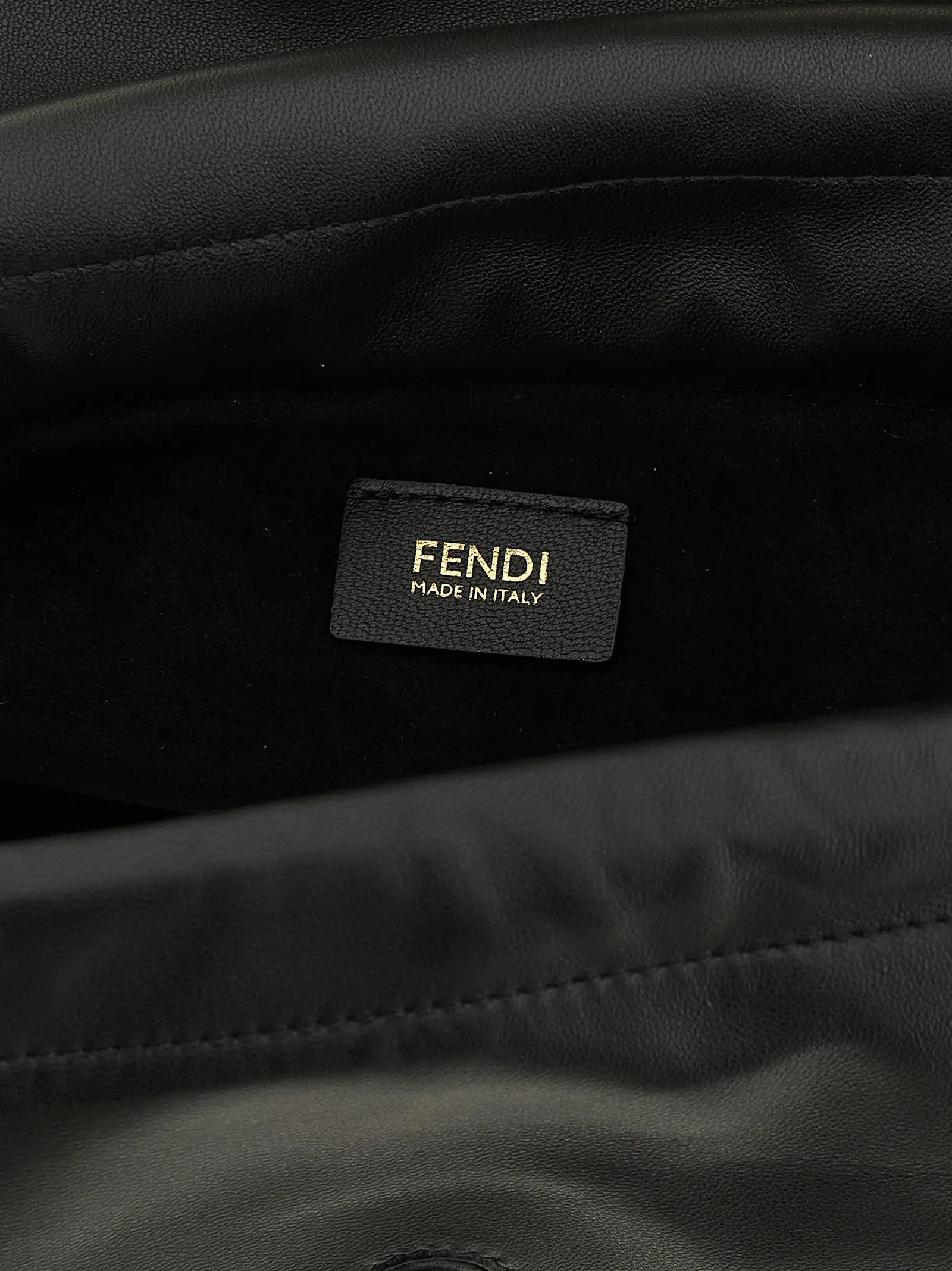 Handbag Fendi Baguette Soft Media